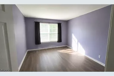 51 Bouwrey Pl, Readington Twp., NJ 08889 - Photo 24