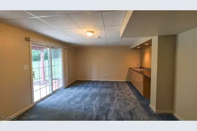 51 Bouwrey Pl, Readington Twp., NJ 08889 - Photo 36