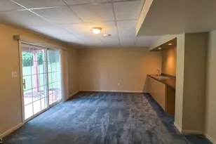 51 Bouwrey Pl, Readington, NJ 08889 - Photo 36