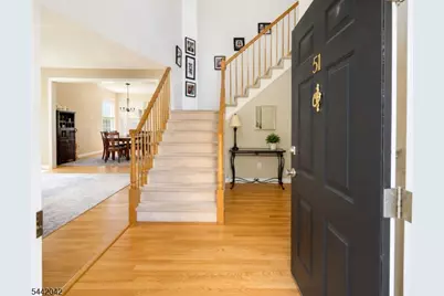 51 Bouwrey Pl, Readington Twp., NJ 08889 - Photo 4