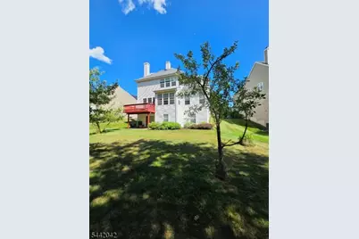 51 Bouwrey Pl, Readington, NJ 08889 - Photo 2