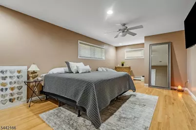 166 Glenside Trl, Byram Township, NJ 07871 - Photo 14