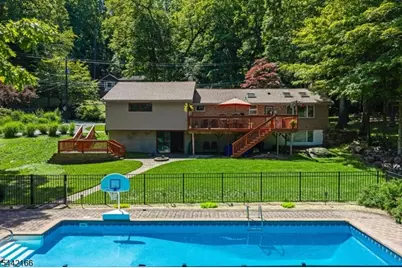 166 Glenside Trl, Byram Township, NJ 07871 - Photo 1