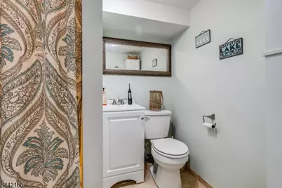 166 Glenside Trl, Byram Township, NJ 07871 - Photo 24
