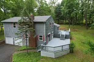 200 Hockenbury Rd, Hillsborough Township, NJ 08844 - Photo 2