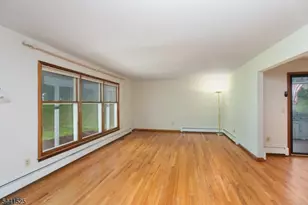 200 Hockenbury Rd, Hillsborough Township, NJ 08844 - Photo 6