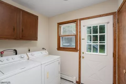 200 Hockenbury Rd, Hillsborough Township, NJ 08844 - Photo 18