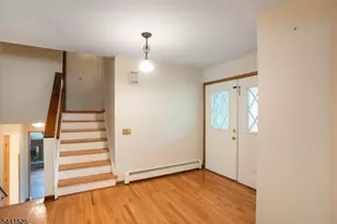 200 Hockenbury Rd, Hillsborough Township, NJ 08844 - Photo 4