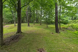 200 Hockenbury Rd, Hillsborough Township, NJ 08844 - Photo 36