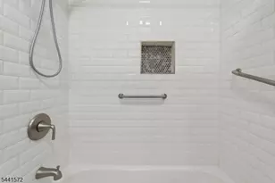 364 E Ridgewood Ave, Ridgewood, NJ 07508 - Photo 20