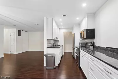 364 East Ridgewood Ave #3, Ridgewood, NJ 07508 - Photo 10