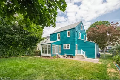 15 Pierson St, Bloomfield, NJ 07003 - Photo 40