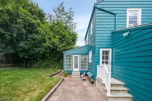 15 Pierson St, Bloomfield, NJ 07003 - Photo 42
