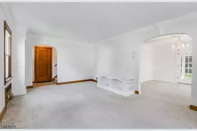 15 Pierson St, Bloomfield, NJ 07003 - Photo 10