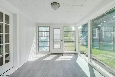 15 Pierson St, Bloomfield, NJ 07003 - Photo 4