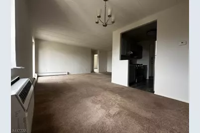 77 Prospect Ave #C, Hackensack, NJ 07601 - Photo 2