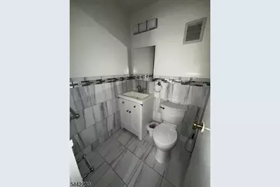77 Prospect Ave #C, Hackensack, NJ 07601 - Photo 12