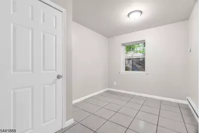 285 S 6th St, Newark, NJ 07103 - Photo 36