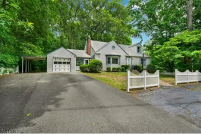 24 Lakeside Dr, Parsippany, NJ 07005 - Photo 2