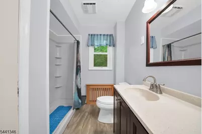 24 Lakeside Dr, Parsippany, NJ 07005 - Photo 6