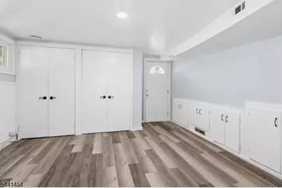 1179 Blazo Ter, Mountainside, NJ 07092 - Photo 30