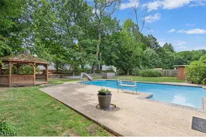 1179 Blazo Ter, Mountainside, NJ 07092 - Photo 38