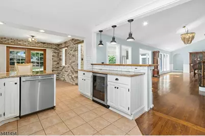1179 Blazo Ter, Mountainside, NJ 07092 - Photo 10