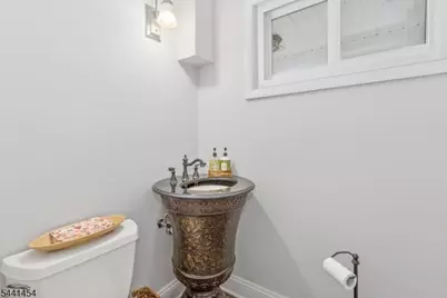 1179 Blazo Ter, Mountainside, NJ 07092 - Photo 4