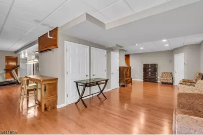 8 Steeplechase Ln, Franklin Township, NJ 08802 - Photo 20