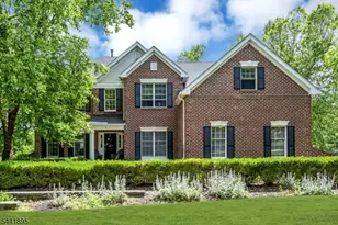 8 Steeplechase Ln, Franklin Township, NJ 08802 - Photo 1