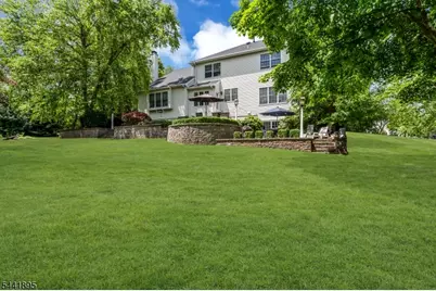 8 Steeplechase Ln, Franklin Township, NJ 08802 - Photo 28