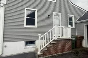 211 Bradford Ave, Linden, NJ 07036 - Photo 4