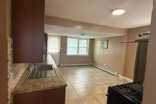 211 Bradford Ave, Linden, NJ 07036 - Photo 20