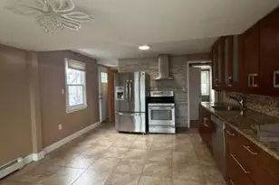 211 Bradford Ave, Linden, NJ 07036 - Photo 6