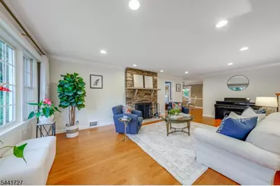 38 Hilltop Ter, Chatham Township, NJ 07928 - Photo 14