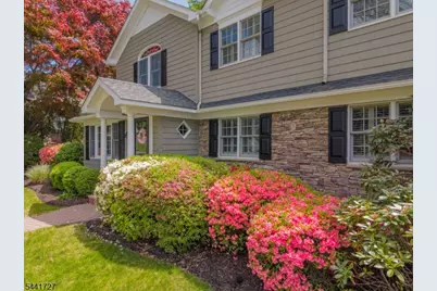 38 Hilltop Ter, Chatham Township, NJ 07928 - Photo 8
