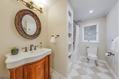 38 Hilltop Ter, Chatham Township, NJ 07928 - Photo 24
