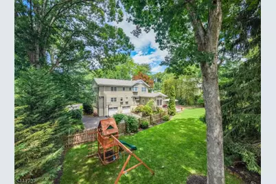 38 Hilltop Ter, Chatham Township, NJ 07928 - Photo 46