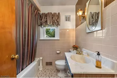 374 South Ave, Fanwood, NJ 07023 - Photo 8