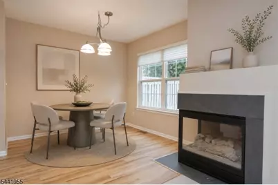 2404 Vantage Ct, Denville, NJ 07834 - Photo 10