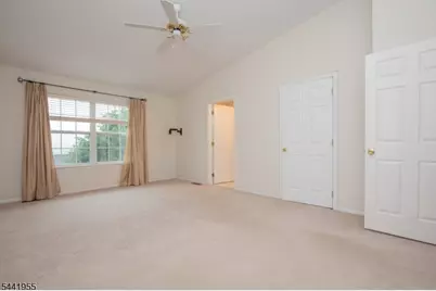 2404 Vantage Ct, Denville, NJ 07834 - Photo 20