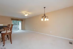 2404 Vantage Ct, Denville, NJ 07834 - Photo 4