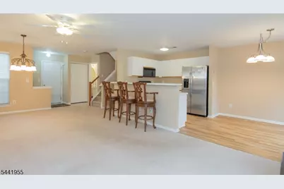 2404 Vantage Ct, Denville, NJ 07834 - Photo 6