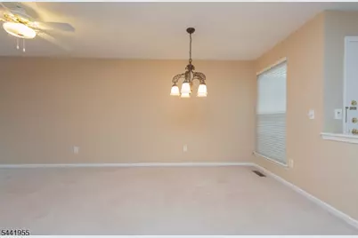 2404 Vantage Ct, Denville, NJ 07834 - Photo 8