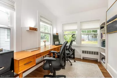 19 Forest Ave, Verona, NJ 07044 - Photo 6