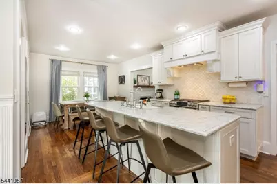 19 Forest Ave, Verona, NJ 07044 - Photo 12