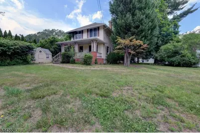 8 Brian Ct, Pequannock Township, NJ 07440 - Photo 4