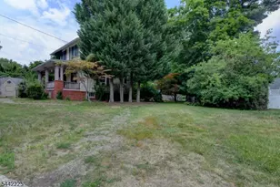 8 Brian Ct, Pequannock Township, NJ 07440 - Photo 28