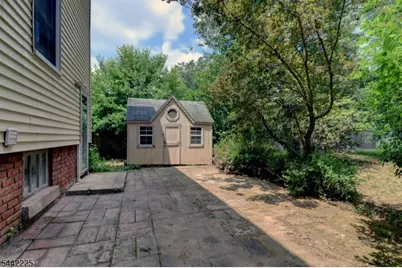 8 Brian Ct, Pequannock Township, NJ 07440 - Photo 32
