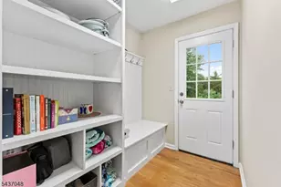 24 Powelson Dr, Hillsborough Township, NJ 08844 - Photo 18